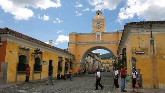 antigua-guatemala-prensa-lire-guatevision