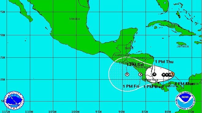 tormenta Otto, tropical