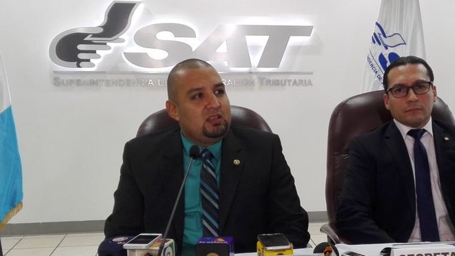 Dudas sobre continuidad del “Zar” de los tributos