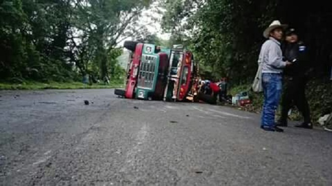 bus se accidenta ahora en Retalhuleu