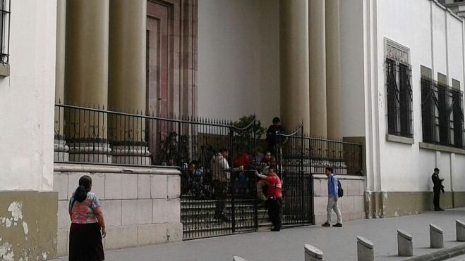 Restricción