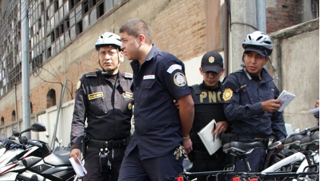 falso-bombero-municipal