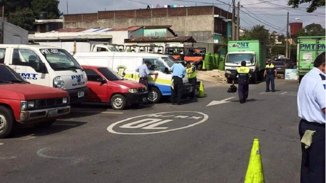 ¿Tiente multas de tránsito en Mixco? Aproveche 50% y 75% de descuento