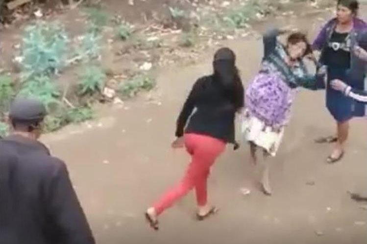 Agresión a una anciana en Jalapa queda grabada en vídeo
