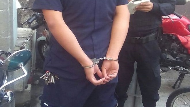 hombre- decapitar, capturado-criminal