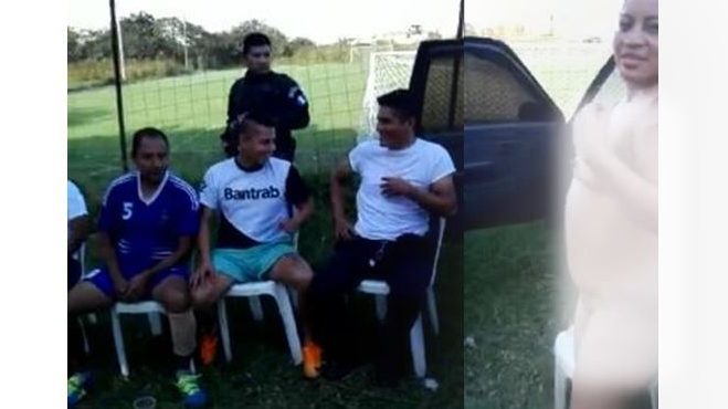 Convivio nudista PNC