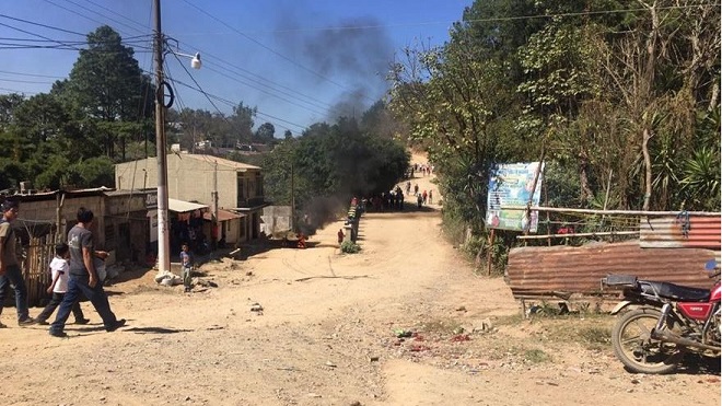 [VÍDEO] Confusa riña termina en linchamiento y caos en San José Nacahuil