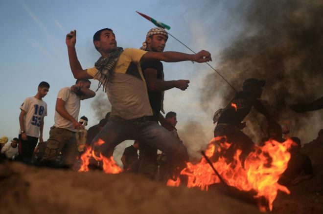 Conflicto entre palestinos e israelitas, fuego hombres armados