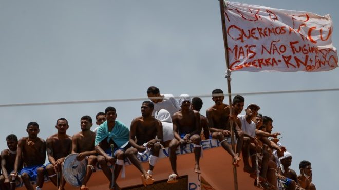 Motines, fugas y atrocidades sin fin en las cárceles de Brasil