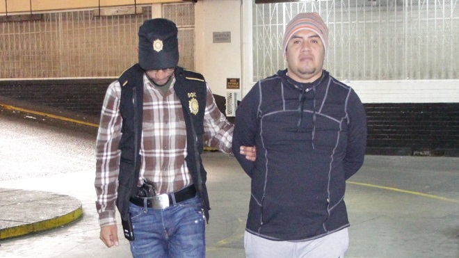 Extorsionaba a través de WhatsApp