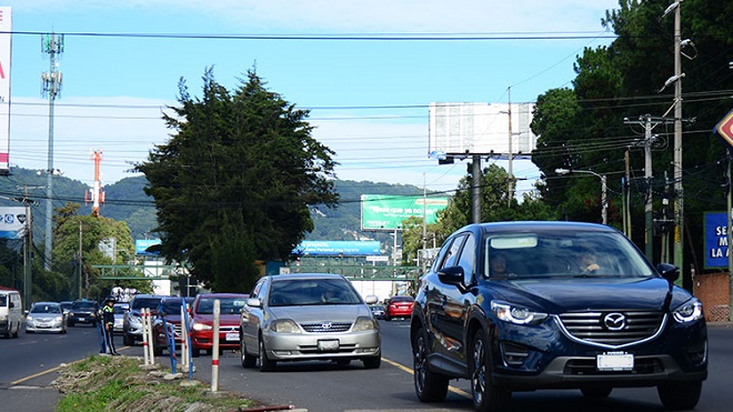 implementacion-de-carril-reversible-en-molino-de-las-flores-agiliza-ingreso-hacia-la-ciudad