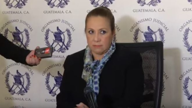 Orden de captura para Blanca Stalling