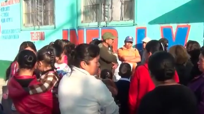 Niños van a la escuela pero no reciben clases, no hay maestros