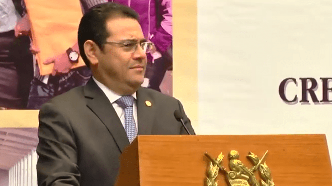 "Me ha generado hasta rumores de golpes de estado" dice Jimmy Morales