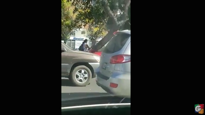 Graban asalto a peatón en avenida las Américas #GuateReporta