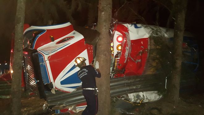 Accidente en Las Cañas deja más de 11 heridos