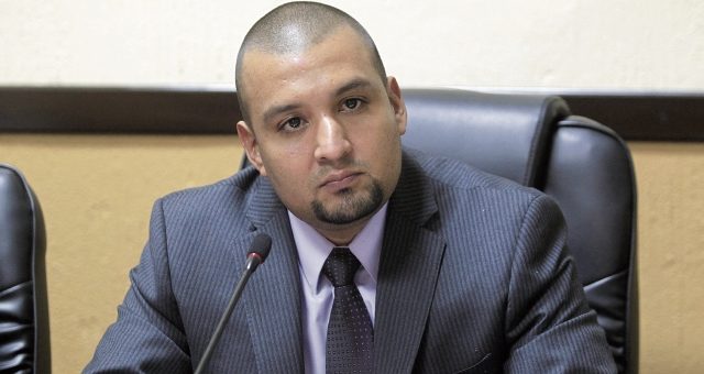El Zar de los tributos asegura que su mamá deberá pagar impuestos