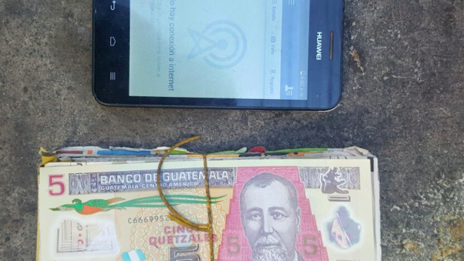 Menor es capturado cuando cobraba extorsión de Q10 mil