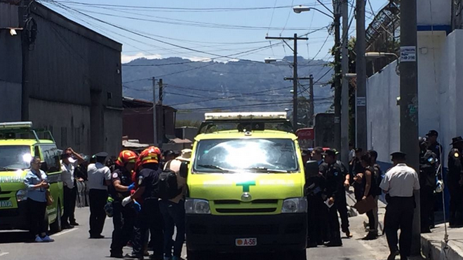 Rescatan a monitor Las Gaviotas