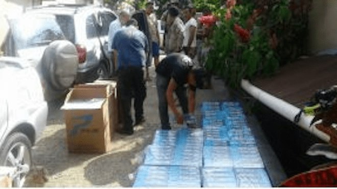 Detenido por contrabandear 280 mil 400 cigarros