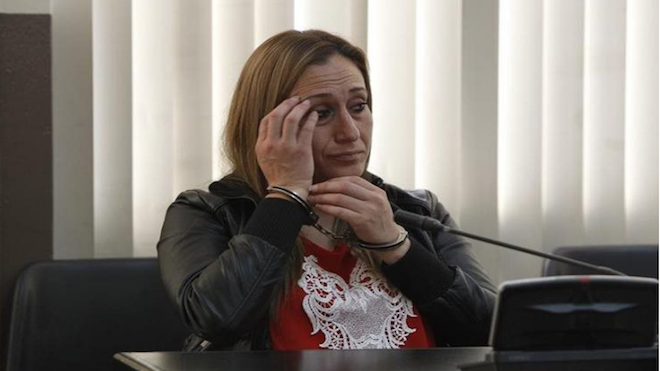 A 25 años por asesinar a su esposo. Lo atropelló después de discutir