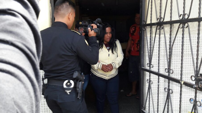 Cae trabajadora del San Juan de Dios señalada de extorsionar para "El Smurf"