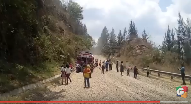 [VIDEO] Bus se queda sin frenos en la Bajada de las Cañas
