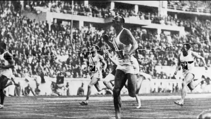 Se subastarán dos medallas de oro de Jesse Owens