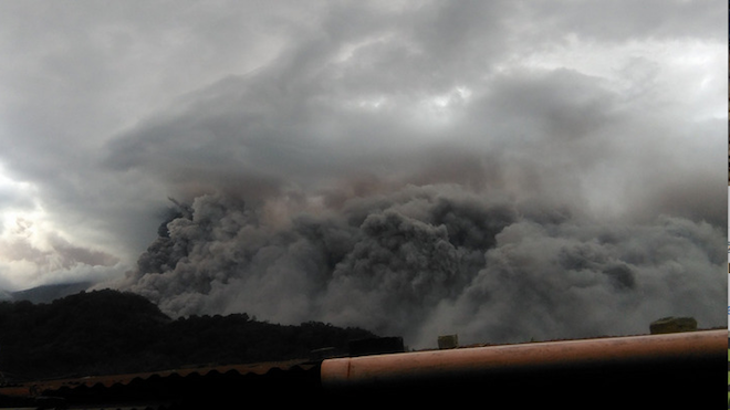 Volcán de Fuego: Autoridades ya han evacuado a 300 personas