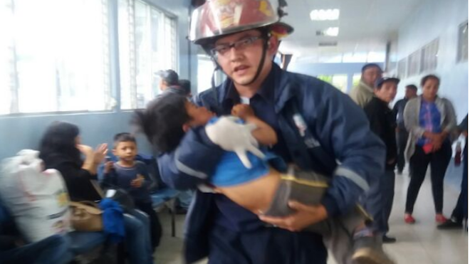 ¡URGENTE! Un niño de 3 años resulta herido de bala tras enfrentamiento de pobladores de Ixchiguán y Tajumulco