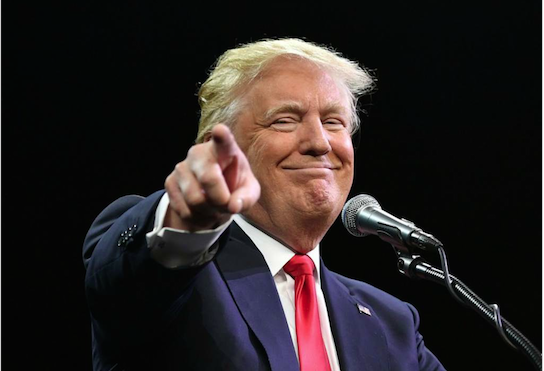Departamento de Justicia nombra investigador especial para caso Trump-Rusia.
