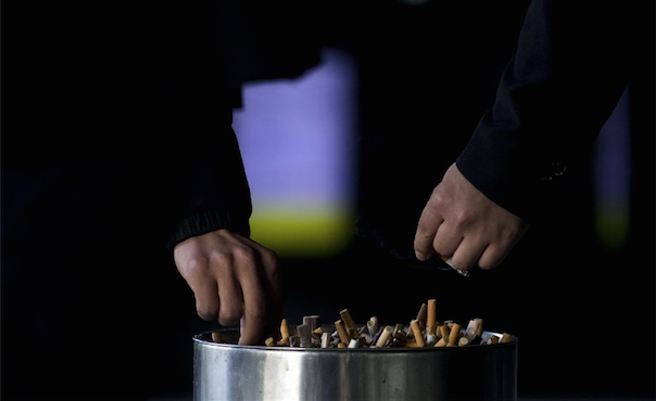 Según la OMS, el tabaco causa millones de muertes cada año.