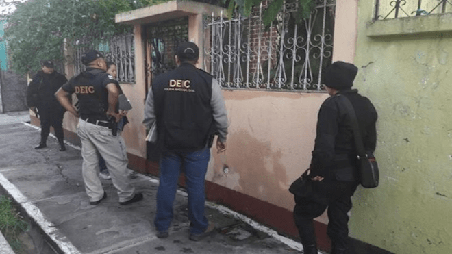 Desarticulan banda que compraba vehículos a sus dueños bajo engaños
