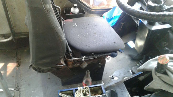 URGENTE: 2 menores y un adulto lanzan bomba a bus en la Zona 1 [GALERIA]