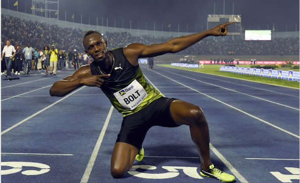 El atleta Usain Bolt se despidió el sábado de su público, en una carrera dedicada a su despedida. Jewel Samad/AFP