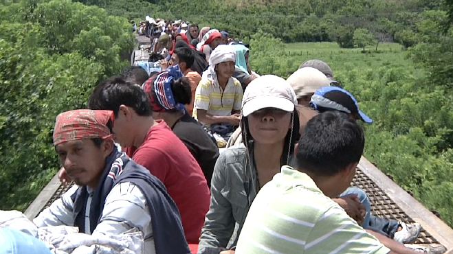 migrantes menores, entre ellos niños
