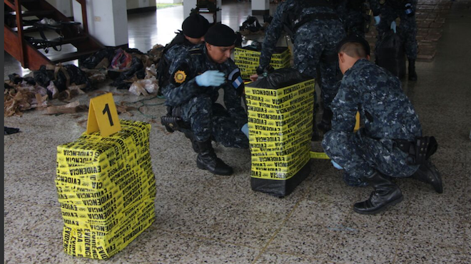 Incautan nuevo cargamento de cocaína en las aguas del Pacífico