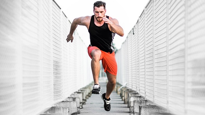 Los 15 mejores deportes para tu six-pack