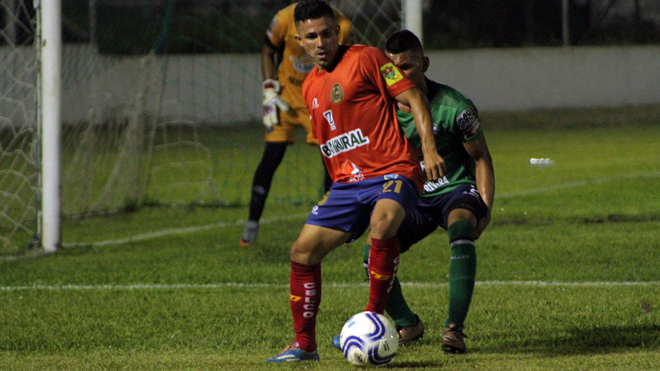 Atleta-Bryan-Lemus-Amistoso-Escuintla-Municipal