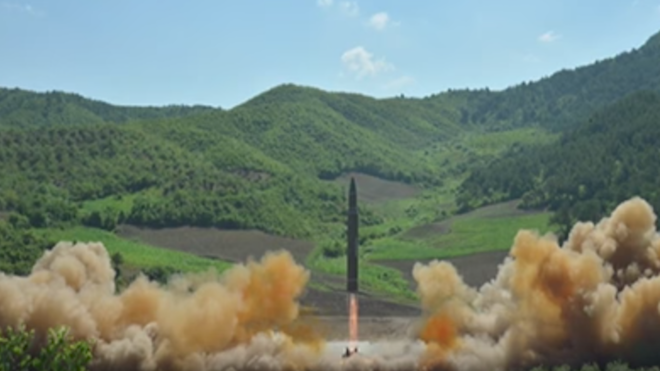 Corea del Norte afirma haber disparado un misil intercontinental