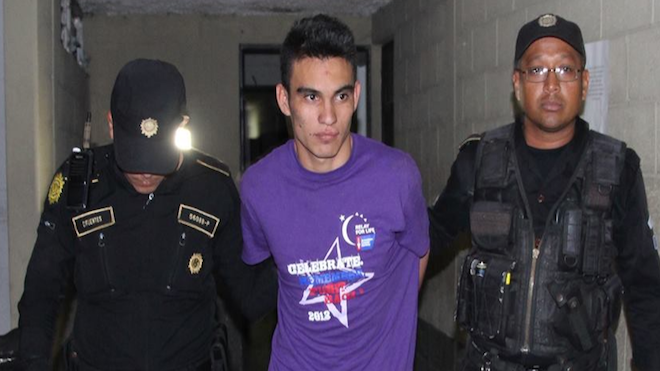 Capturan a un menor que intentó asesinar a un piloto en San Miguel Petapa