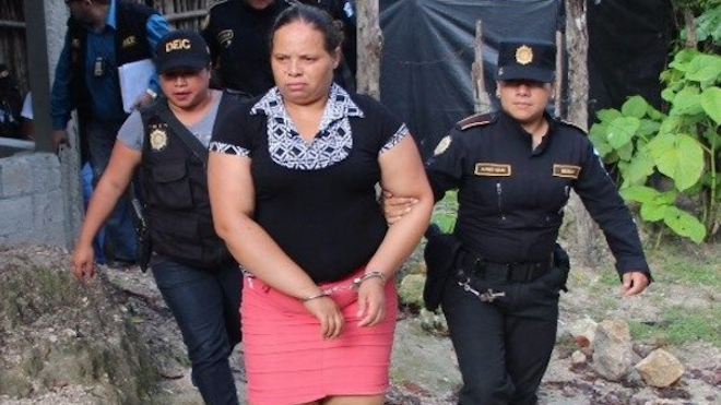 Hondureña es señalada de la adopción ilegal de bebé que falleció antes de culminar el trámite