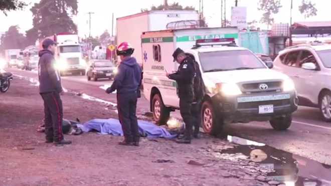Una pareja de recién casados viajaban con rumbo a Panajachel para disfrutar su luna de miel, pero el viaje terminó en tragedia.
