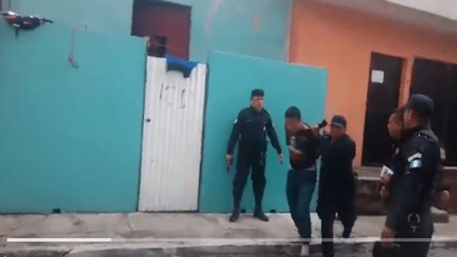 [VIDEO] Capturan a tres presuntos asesinos de un agente de PNC en Villa Nueva