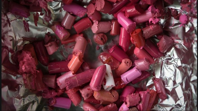 Pintalabios reciclados, para alegrar a las presas