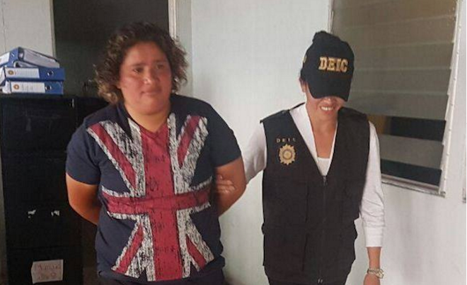 "Casa Sola" ella junto a su grupo saqueaban viviendas