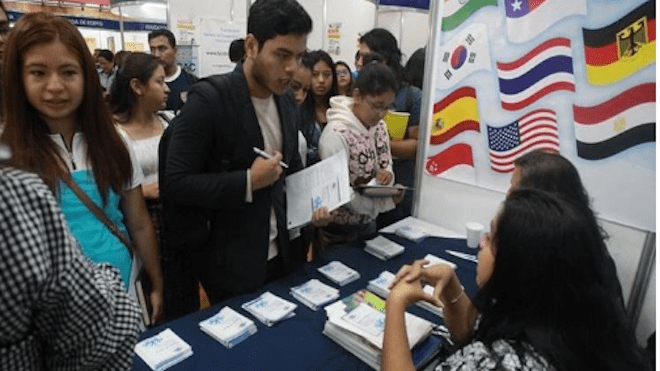 ¿Eres estudiante guatemalteco ? Ofrecen 147 becas para estudiar en el extranjero