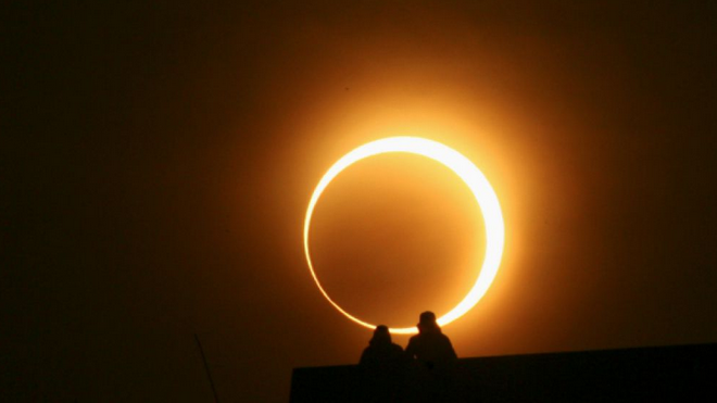 Recomendaciones para disfrutar del eclipse solar de mañana