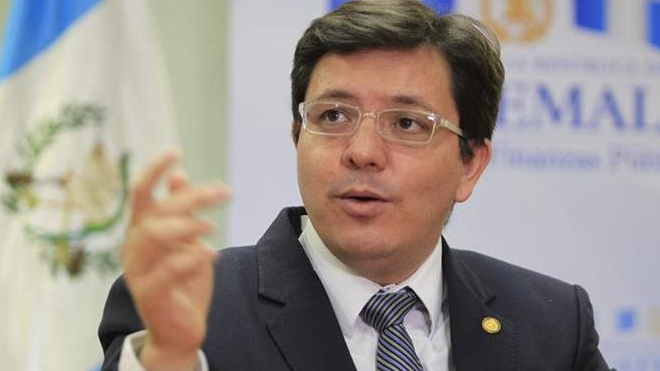 Ministros en la cuerda floja