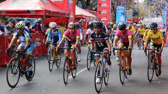 Ciclismo-Vuelta-Femenina-2017-00